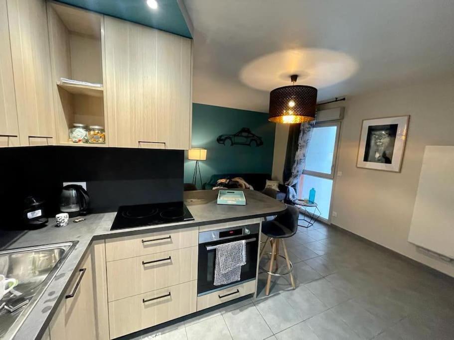 Elegant 45 M2 Lyon 6 + Garage. Idealement Situe Exteriér fotografie
